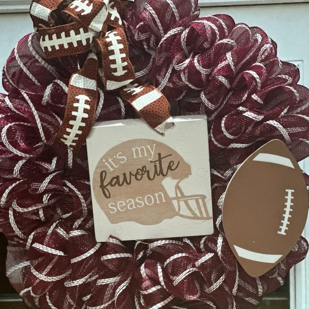 Football Wreath: Maroon and White